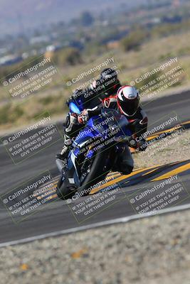 media/Nov-06-2022-SoCal Trackdays (Sun) [[208d2ccc26]]/Turn 11 (10am)/